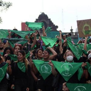 CNDH celebra despenalización del aborto en Quintana Roo